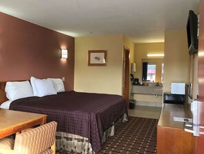 Desk, iron/ironing board, free WiFi, bed sheets