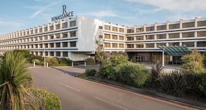 Renaissance London Heathrow Hotel