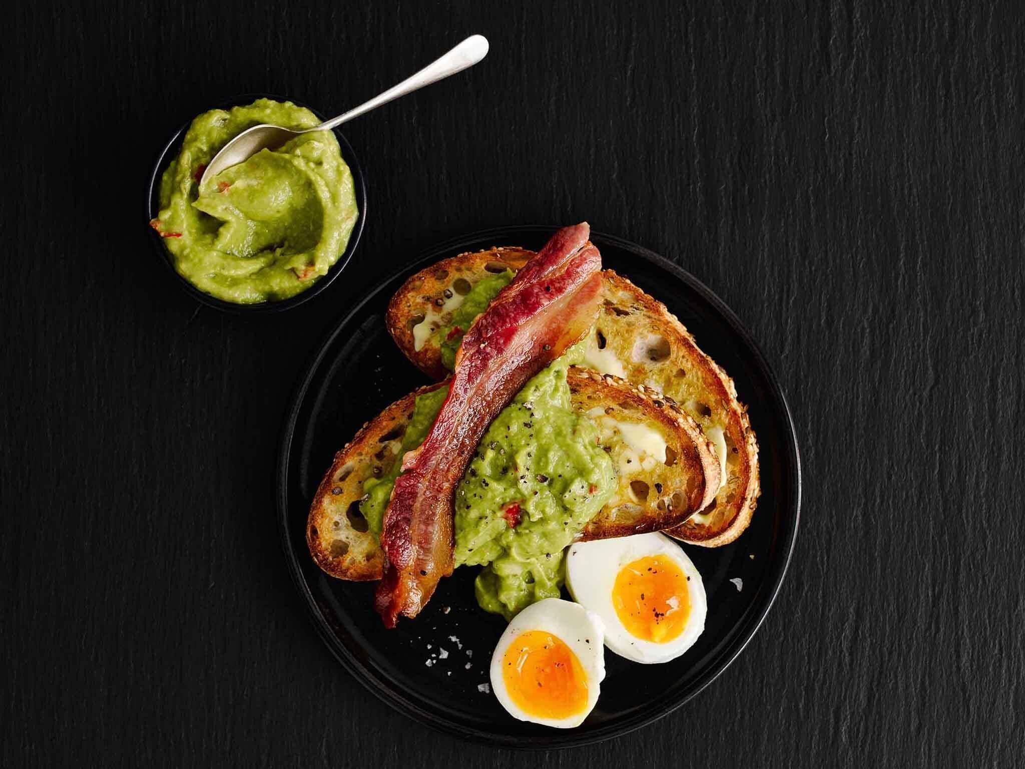 Desayuno buffet todos los días (con cargo) 