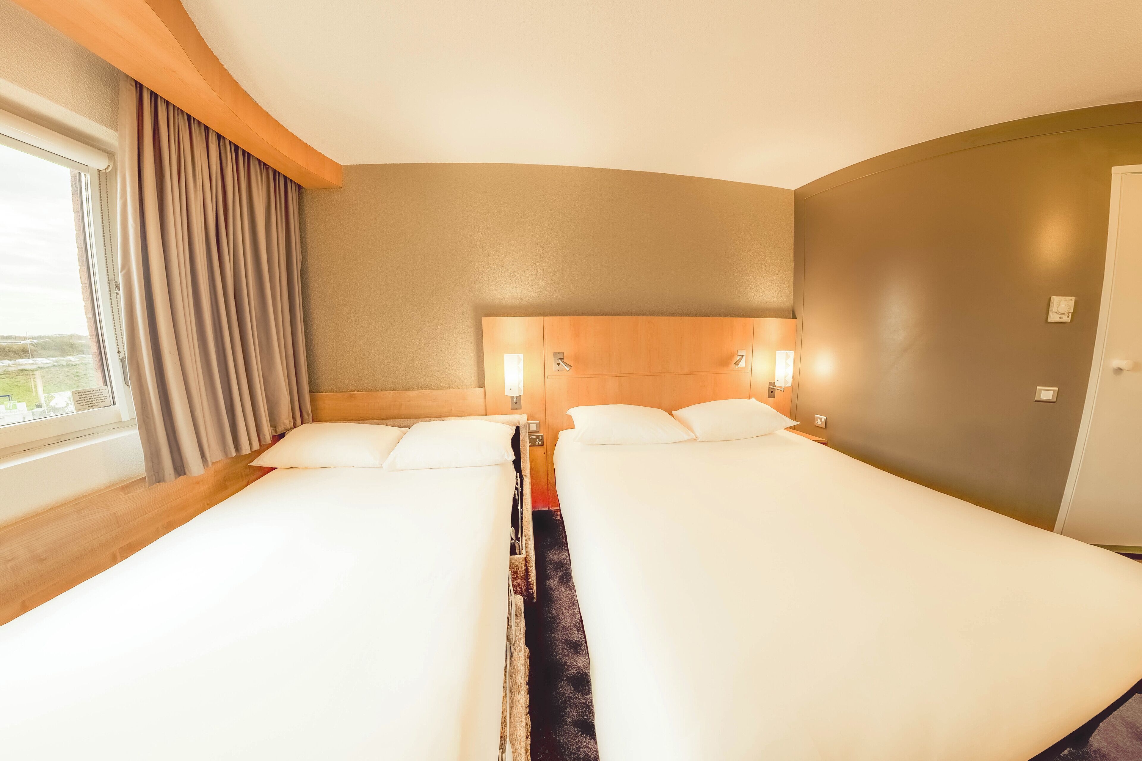 Family Room, 1 Double Bed with Sofa bed | Premium bedding, memory foam beds, desk, blackout drapes