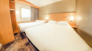 Family Room, 1 Double Bed with Sofa bed | Premium bedding, memory-foam beds, desk, blackout curtains