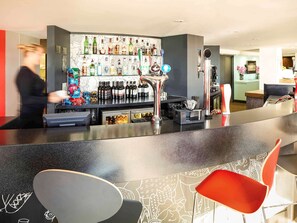 Bar (en la propiedad)
