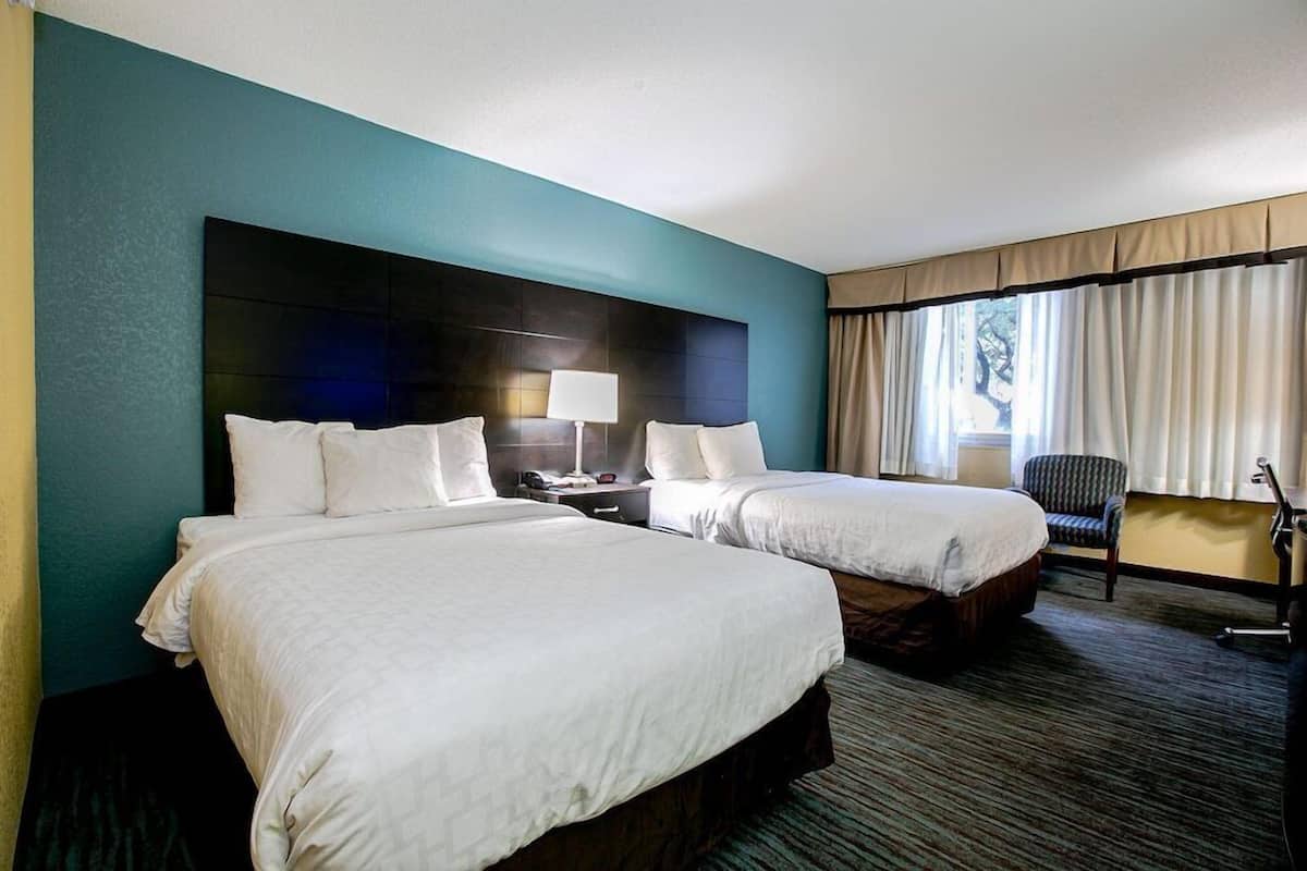 In-room safe, iron/ironing board, free cots/infant beds, free WiFi