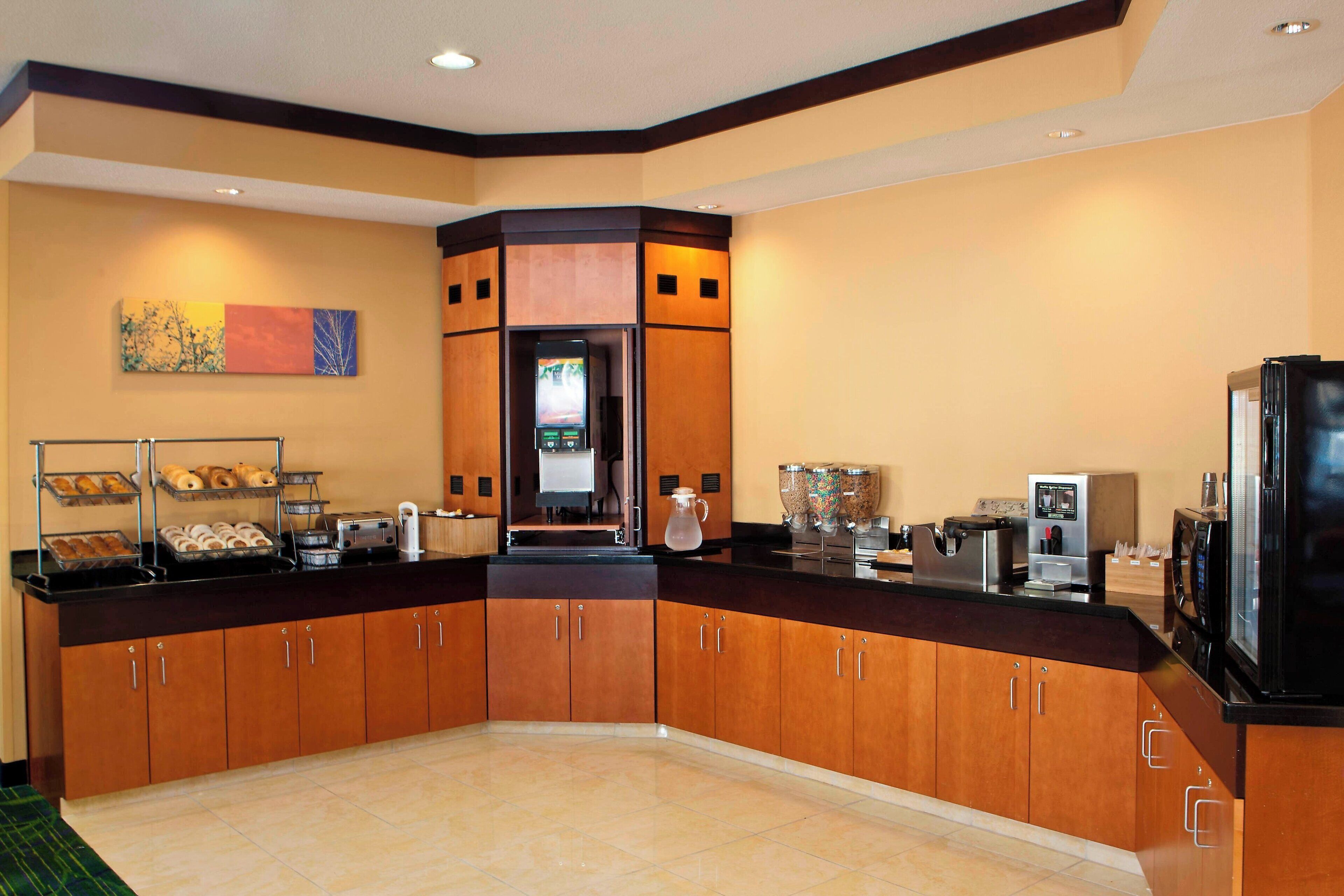 free daily buffet breakfast