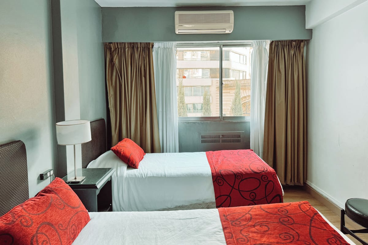 Chambre Standard, 2 lits une place