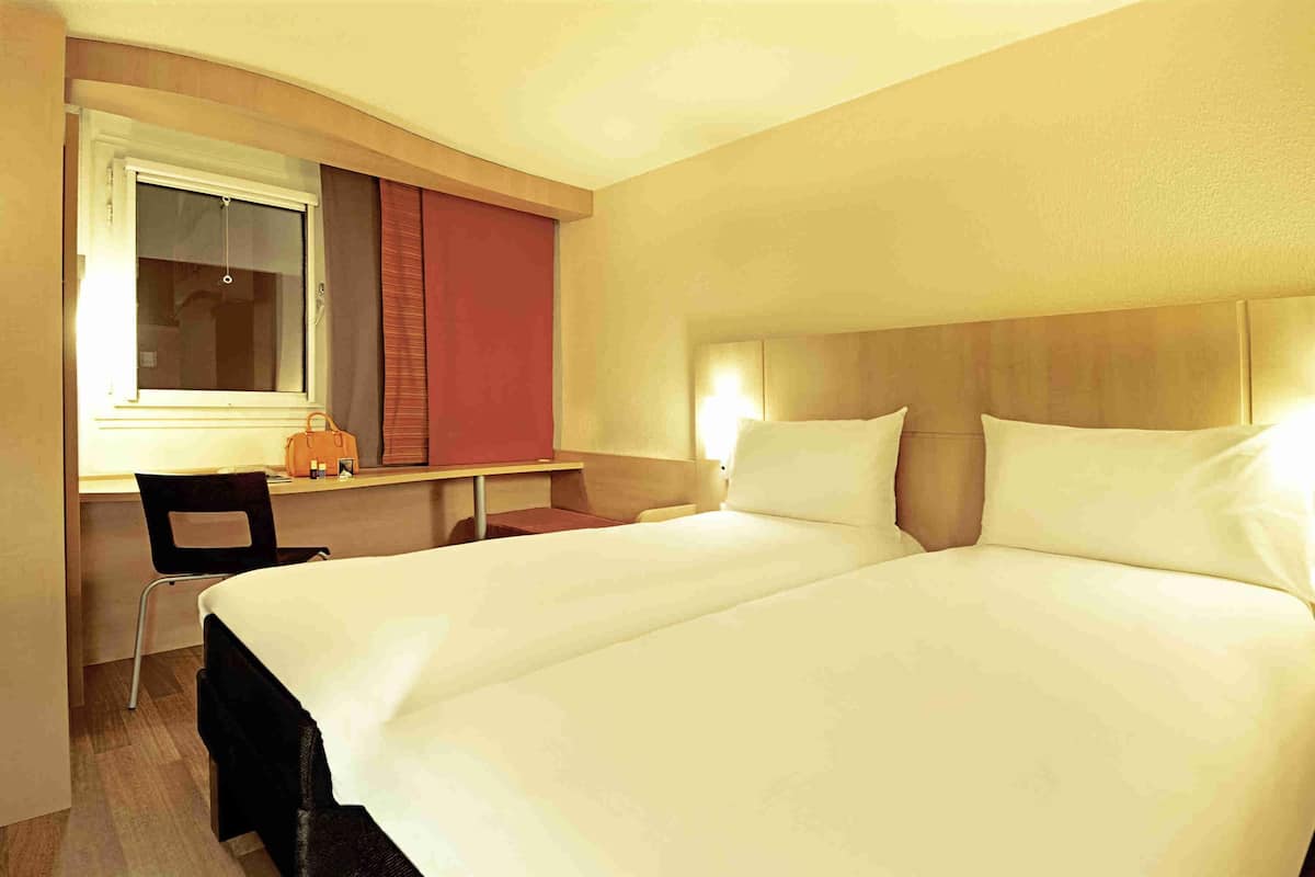 Standard Room, 2 Single Beds | Premium bedding, desk, blackout curtains, soundproofing