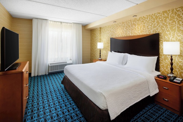 In-room safe, desk, blackout drapes, iron/ironing board