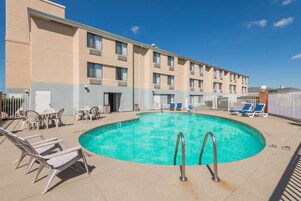 Seasonal outdoor pool