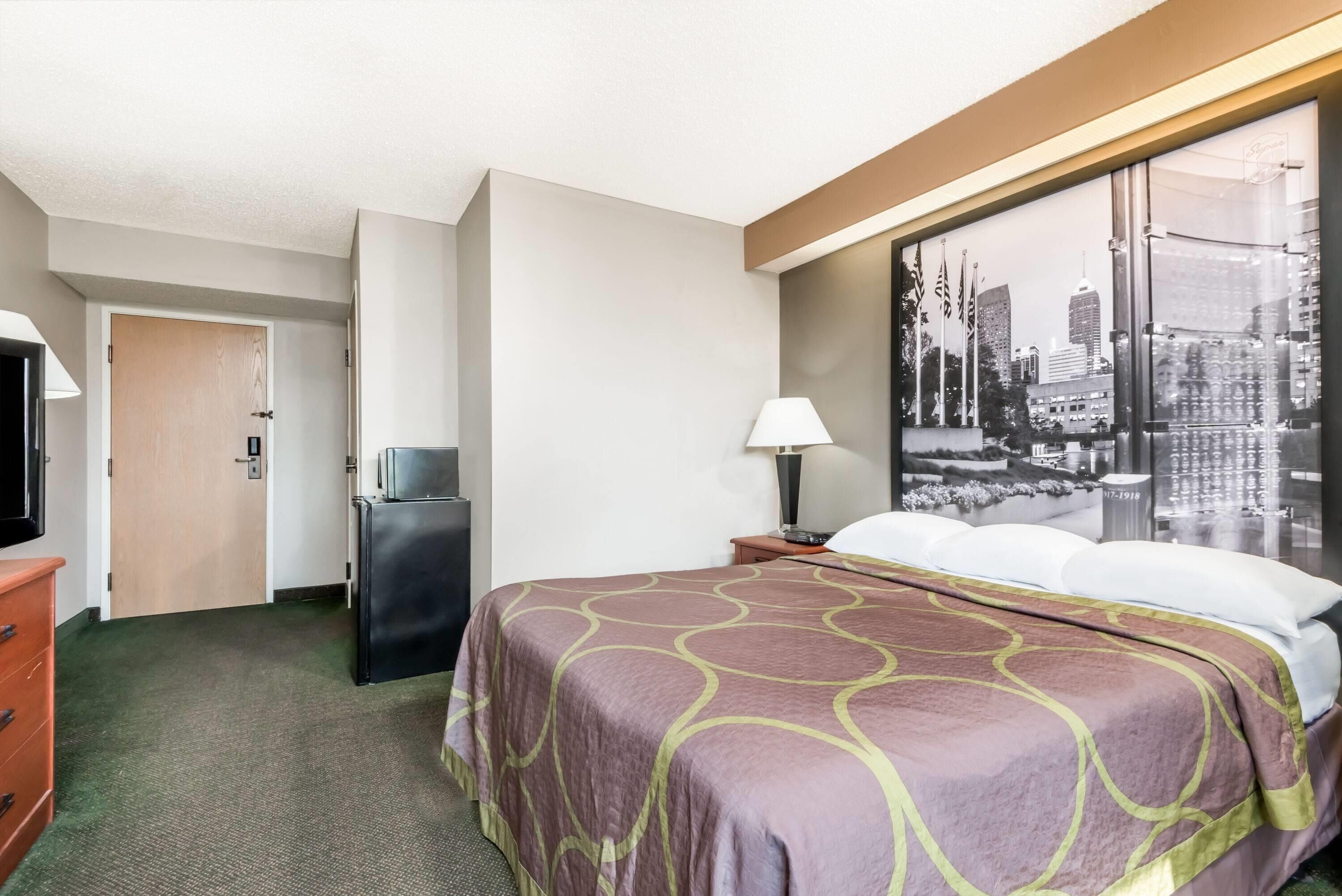 Room, Accessible, Non Smoking | In-room safe, desk, soundproofing, iron/ironing board