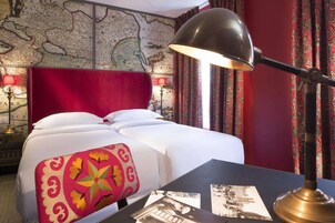 Ropa de cama de alta calidad y minibar 
