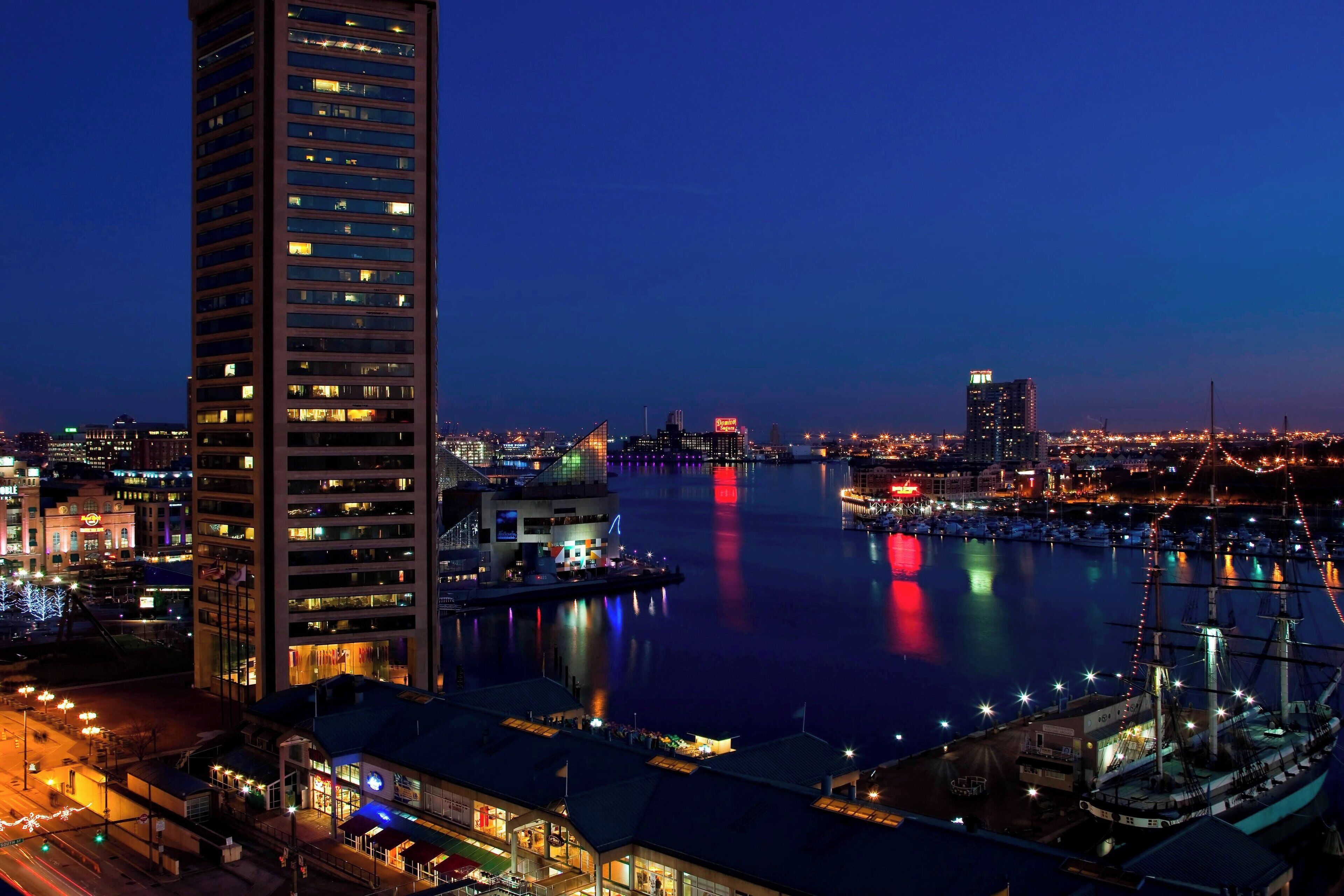 Photo - Renaissance Baltimore Harborplace Hotel