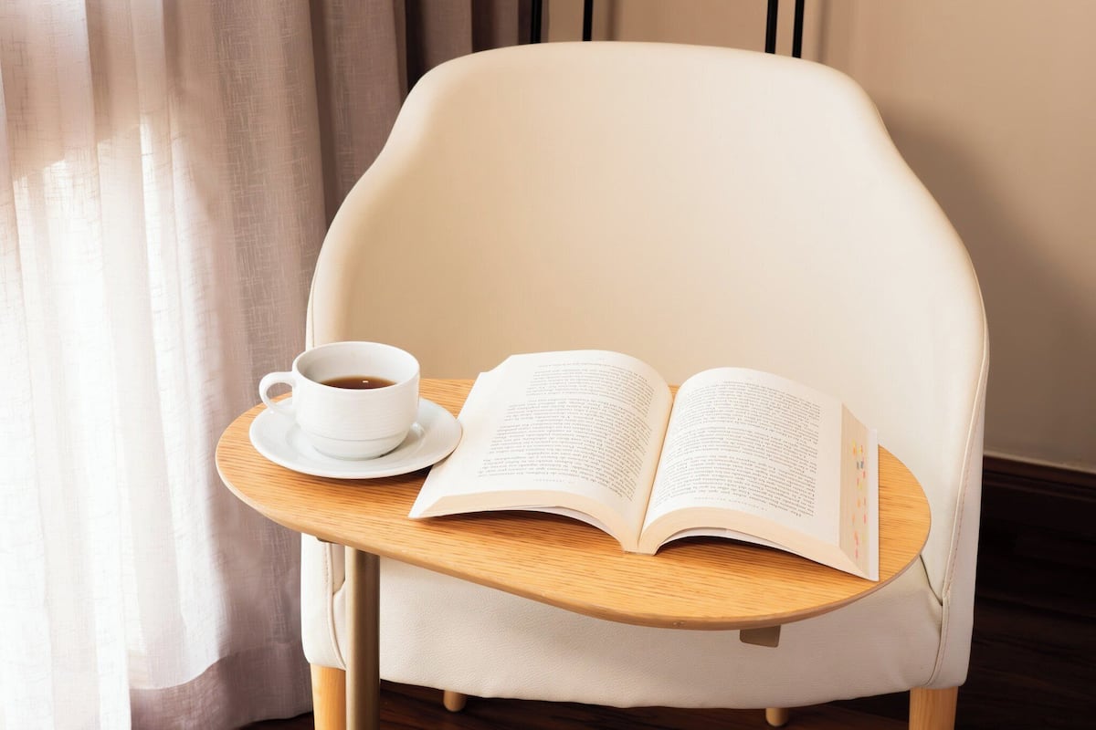 Hochwertige Bettwaren, Daunenbettdecken, Zimmersafe, Schreibtisch