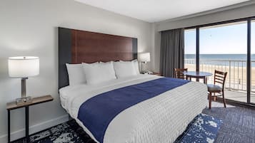 Standard Room (floors 2 - 7) | 1 camera, una cassaforte in camera, tende oscuranti, Wi-Fi gratuito