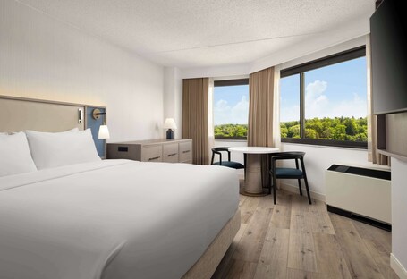 Sonesta White Plains Downtown - Image 4