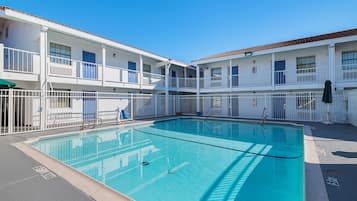 Alberca al aire libre