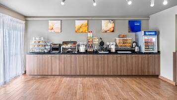 Free daily buffet breakfast
