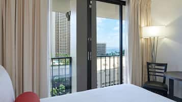 Pillowtop beds, in-room safe, blackout drapes, iron/ironing board