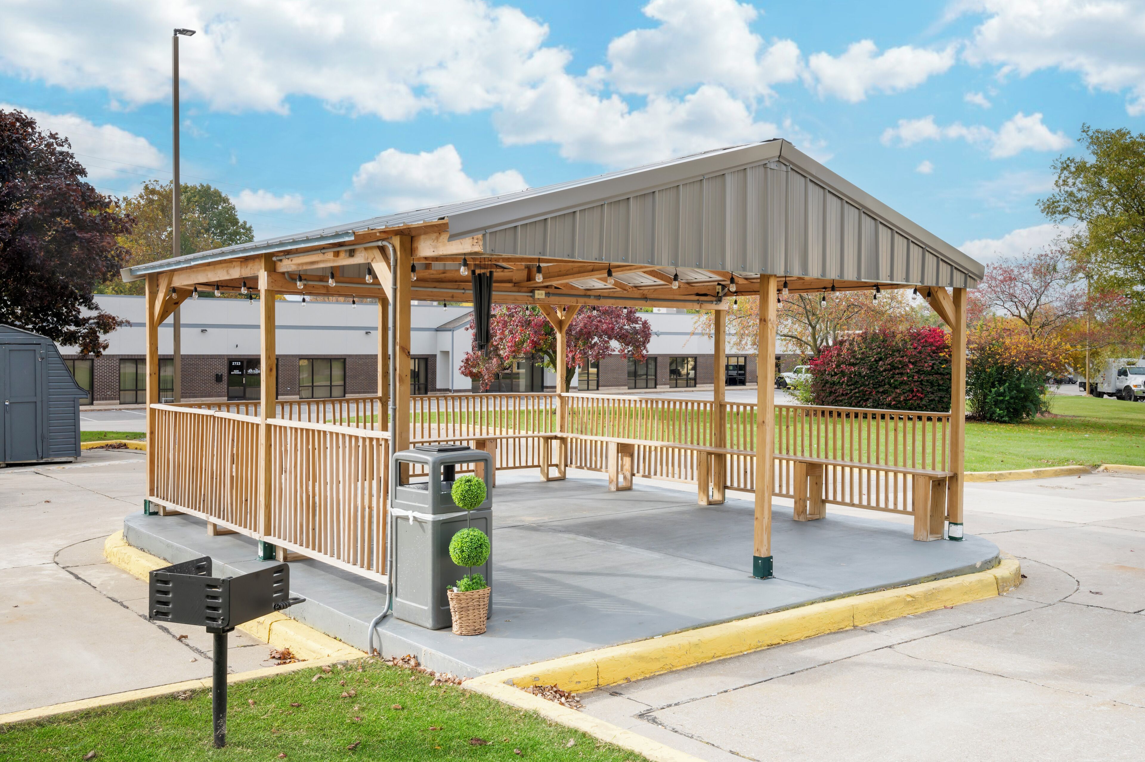 BBQ/picnic area