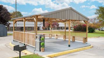 BBQ/picnic area