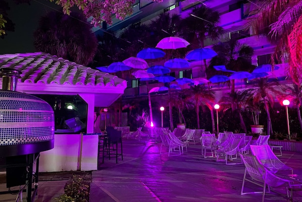 2 restaurantes, café da manhã, culinária italiana