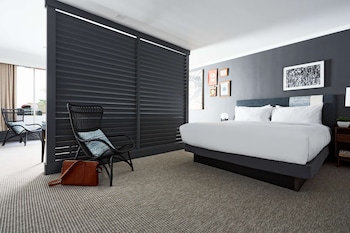 Suite (Loft) | Premium bedding, in-room safe, desk, laptop workspace at Hotel Kabuki, part of JdV by Hyatt