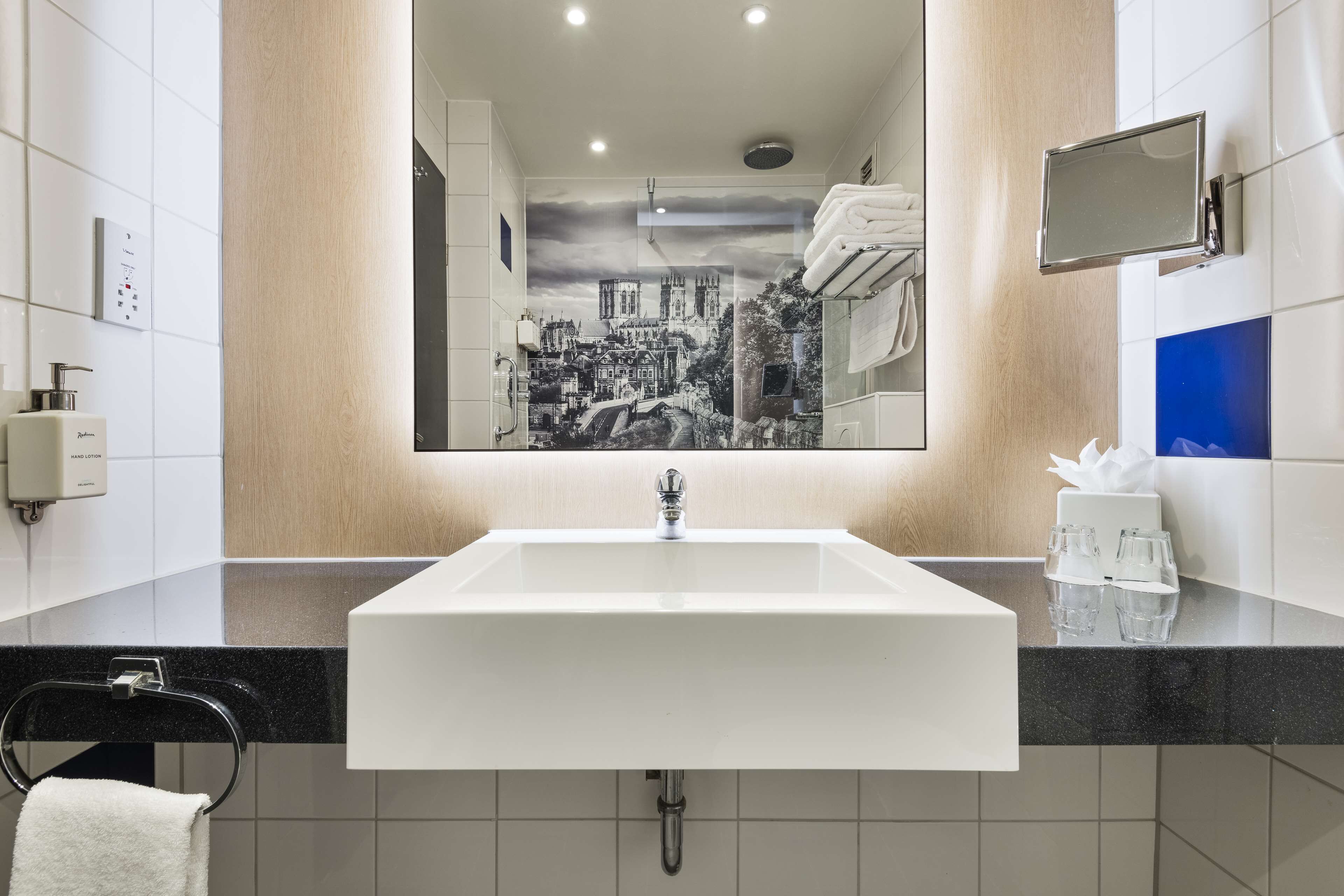 superior room (minster view) | bathroom | shower, free toiletries, hair dryer, towels