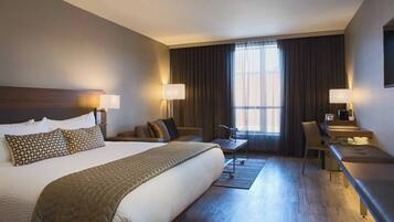 In-room safe, desk, iron/ironing board, free WiFi