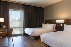 In-room safe, desk, iron/ironing board, free WiFi