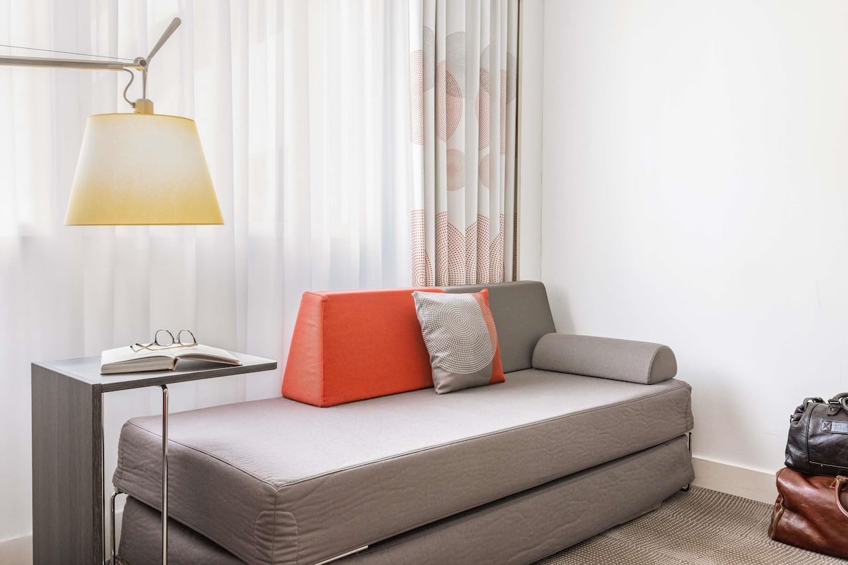 superior room, 1 queen bed, accessible, non smoking | premium bedding, in-room safe, desk, laptop workspace