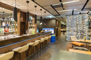 Bar (in der Unterkunft)