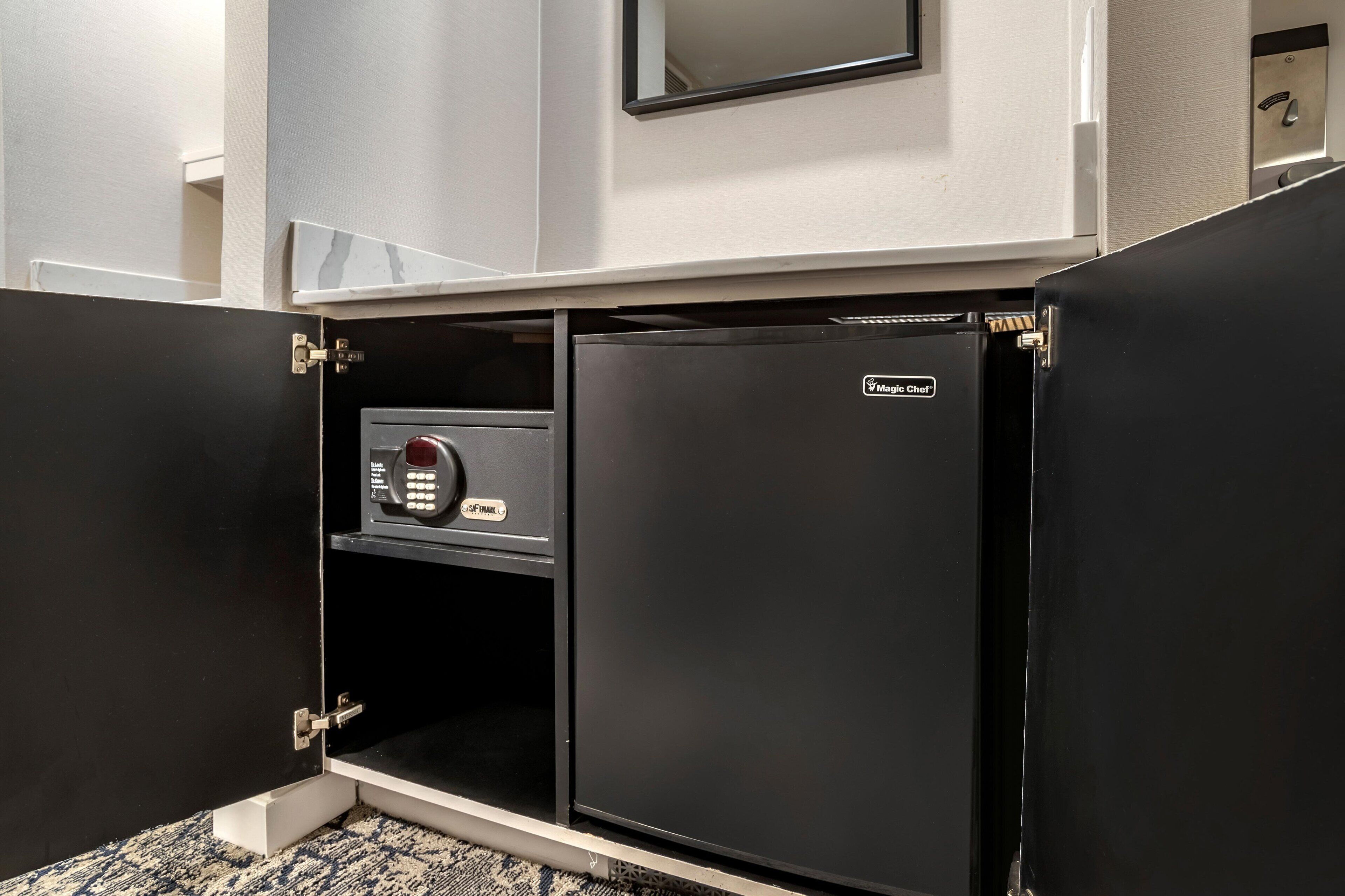 1 bedroom, hypo-allergenic bedding, in-room safe, desk