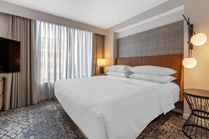 1 soverom, sengetøy av topp kvalitet, safe på rommet og skrivebord