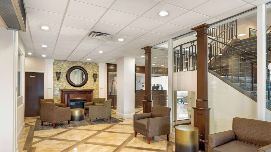 Best Western Mill River Manor