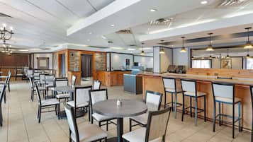 Desayuno buffet incluido todos los días