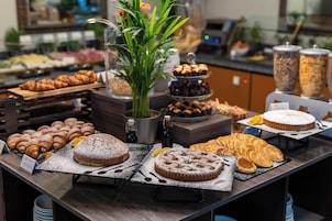 Dagelijks ontbijtbuffet (toeslag)