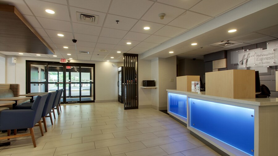 Holiday Inn Express Voorhees - Mt. Laurel by IHG
