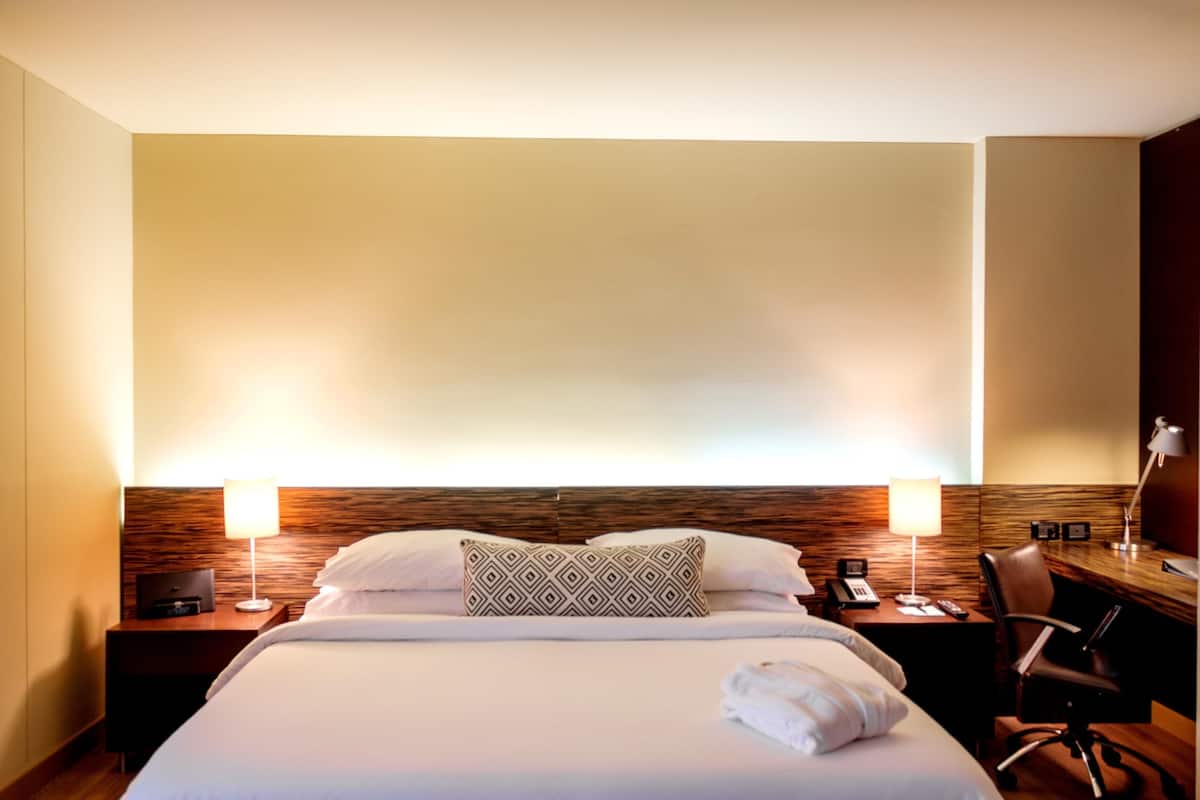 1 bedroom, minibar, in-room safe, desk