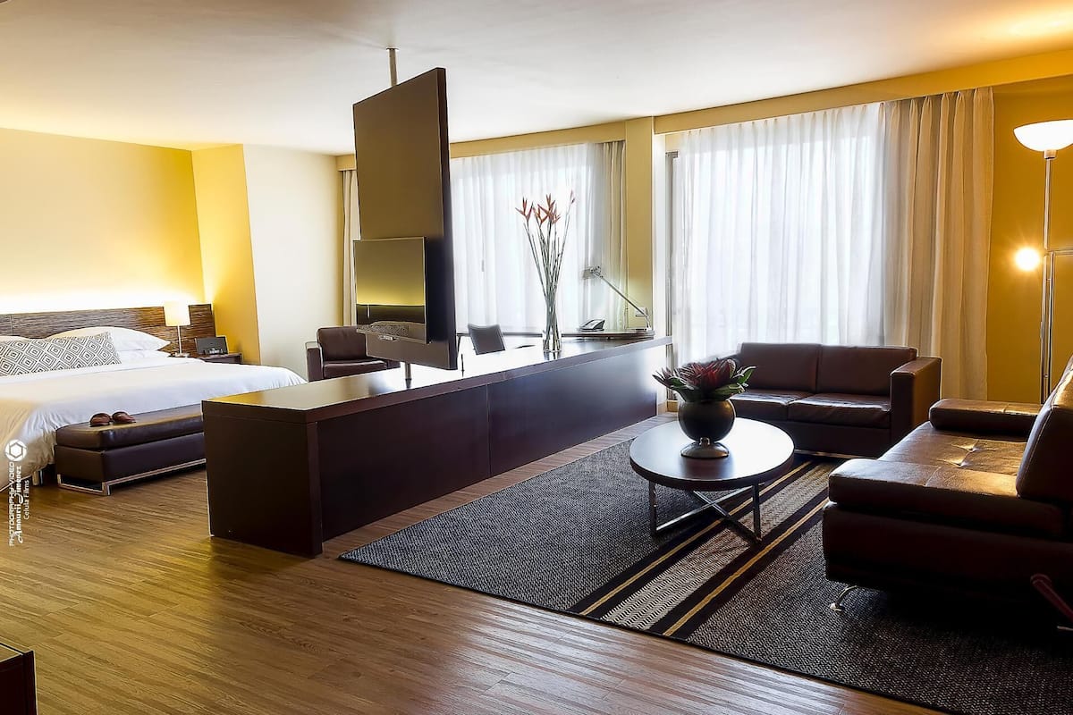 1 bedroom, minibar, in-room safe, desk