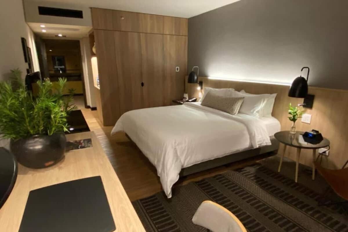 1 bedroom, minibar, in-room safe, desk