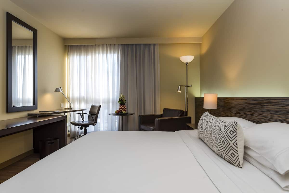 1 bedroom, minibar, in-room safe, desk
