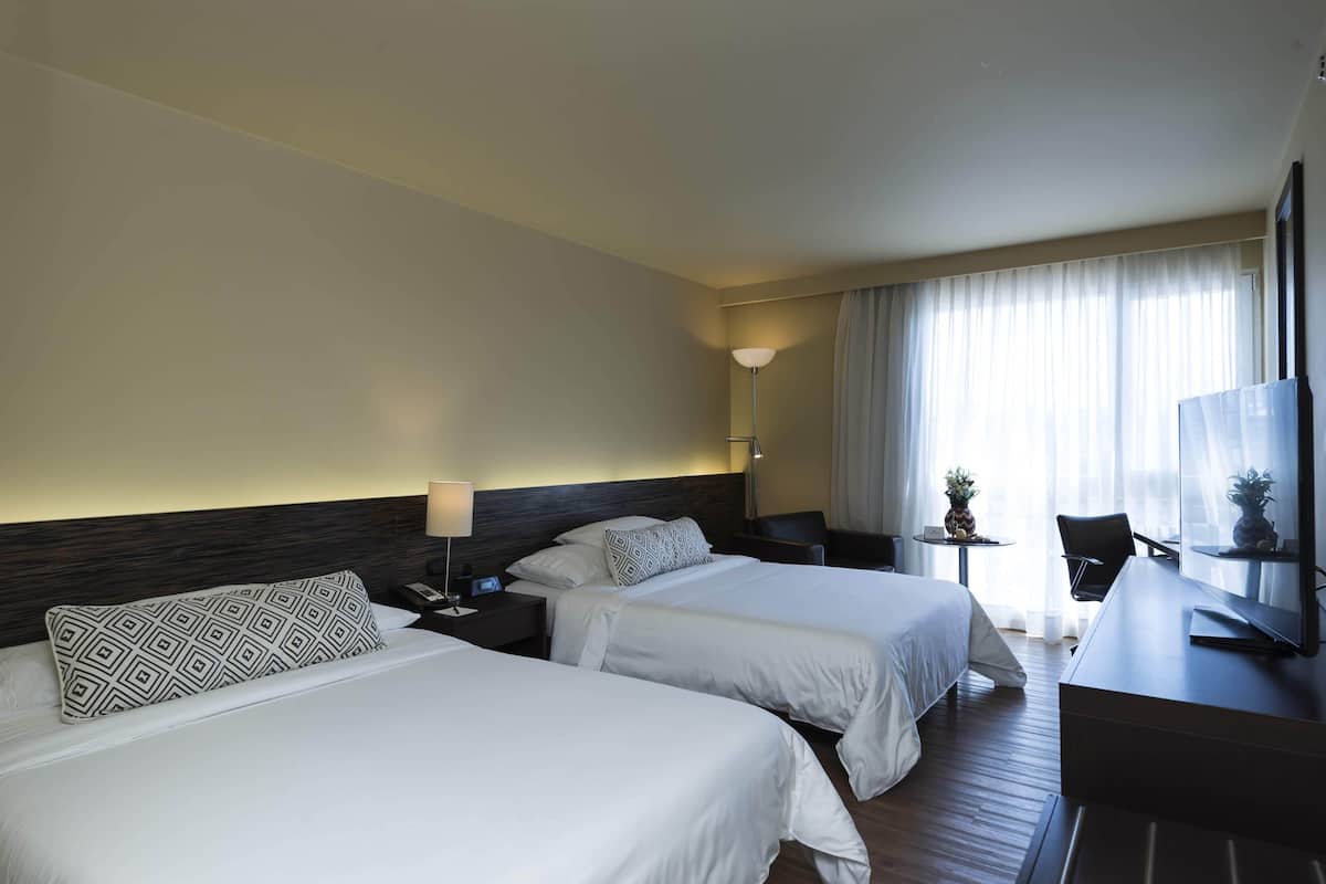1 bedroom, minibar, in-room safe, desk