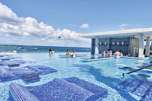 Poolside bar