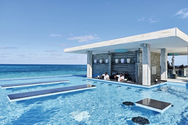 Poolside bar