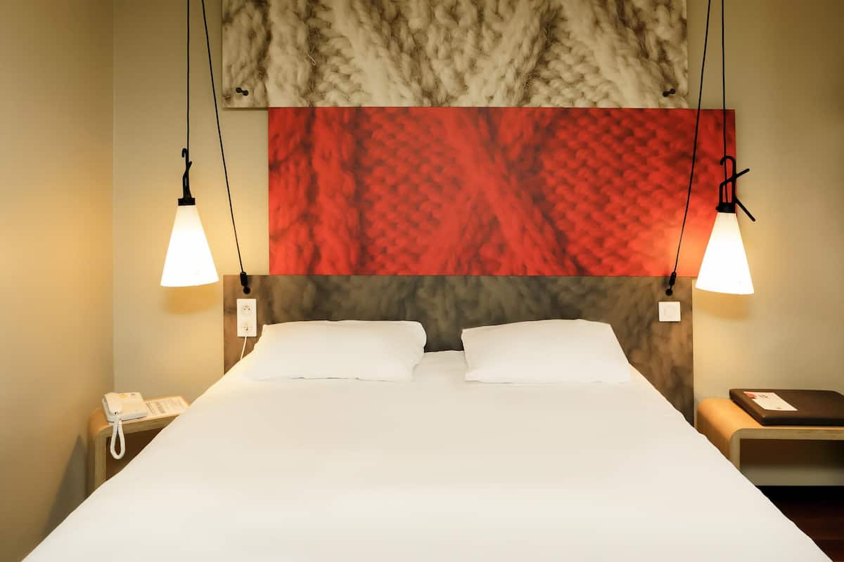 Standard Double Room, 1 Double Bed | Premium bedding, desk, laptop workspace, blackout drapes