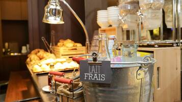 Daily buffet breakfast (EUR 12.50 per person)