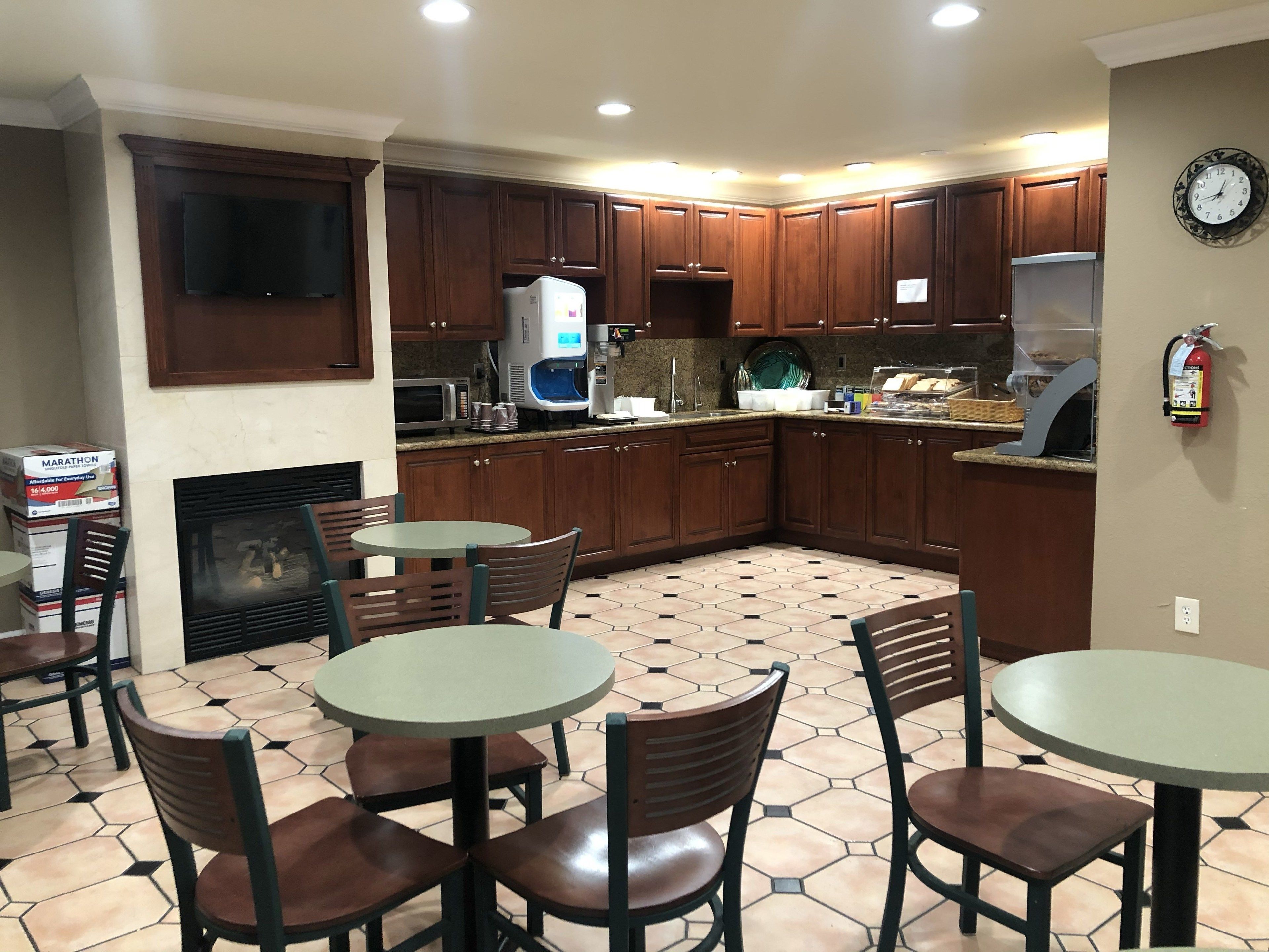 Café da manhã continental grátis todos os dias