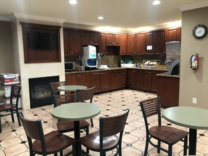 Petit déjeuner continental compris tous les jours