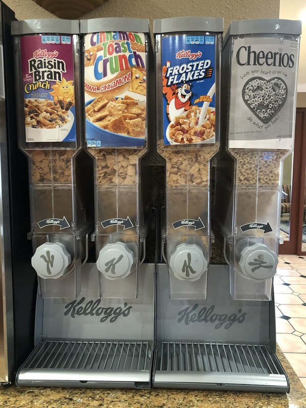 Free daily continental breakfast 