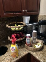 Desayuno continental incluido todos los días 