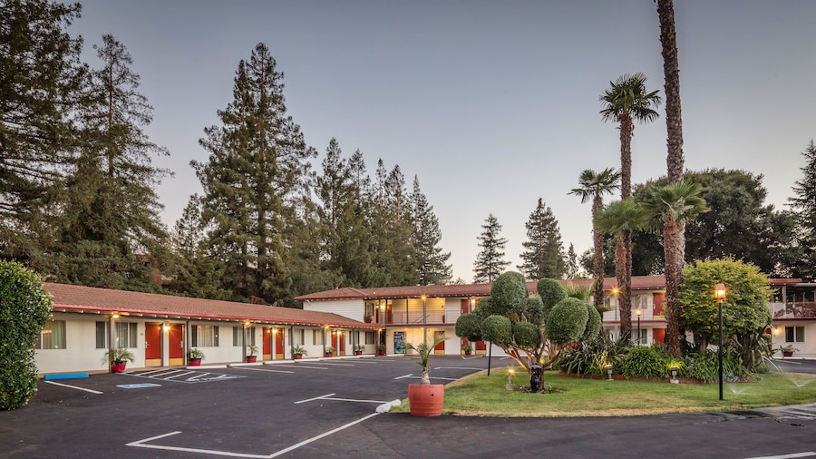 The Palo Alto Inn